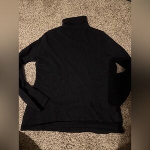 Lord & Taylor Black cashmere Turtleneck Sweater